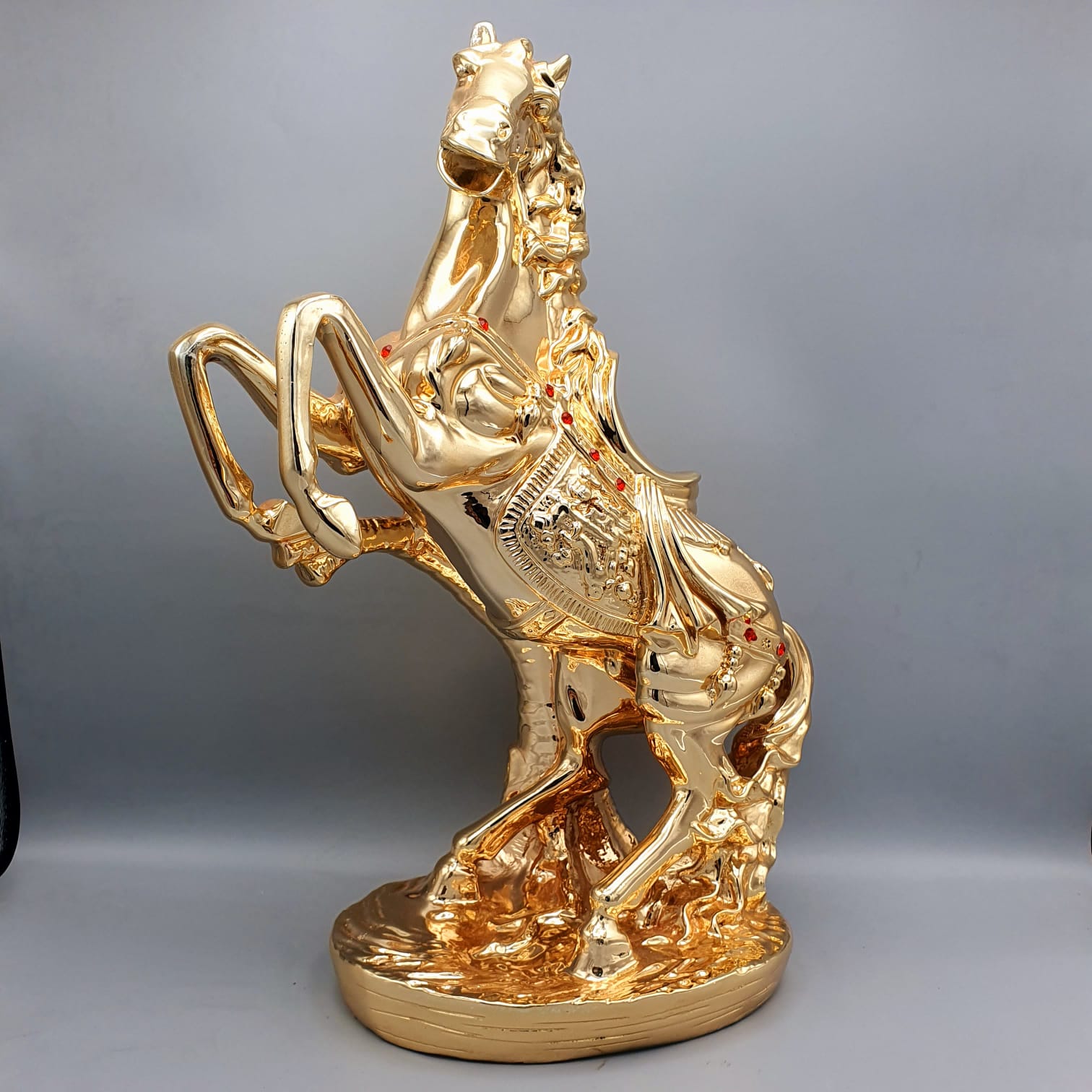 Luxury Horse Statue With Red Beads