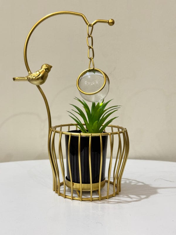 Metallic Heavy Ball Golden Table Stand