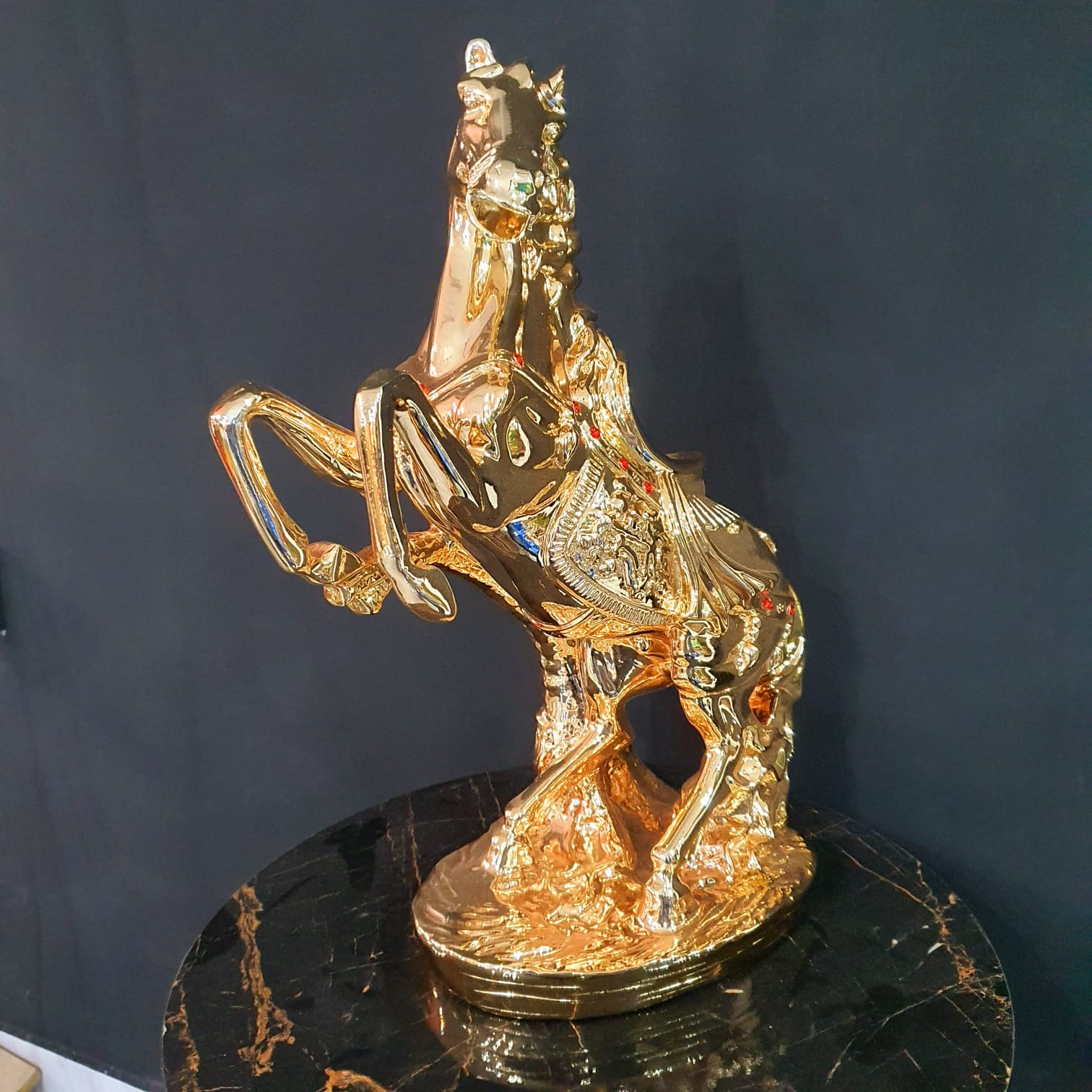 Luxury Horse Statue With Red Beads