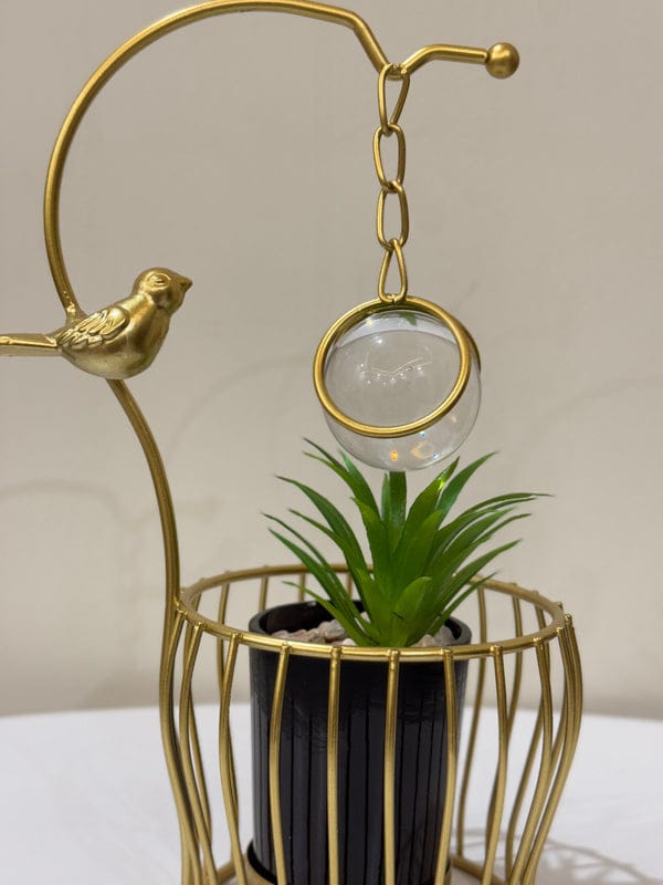 Metallic Heavy Ball Golden Table Stand